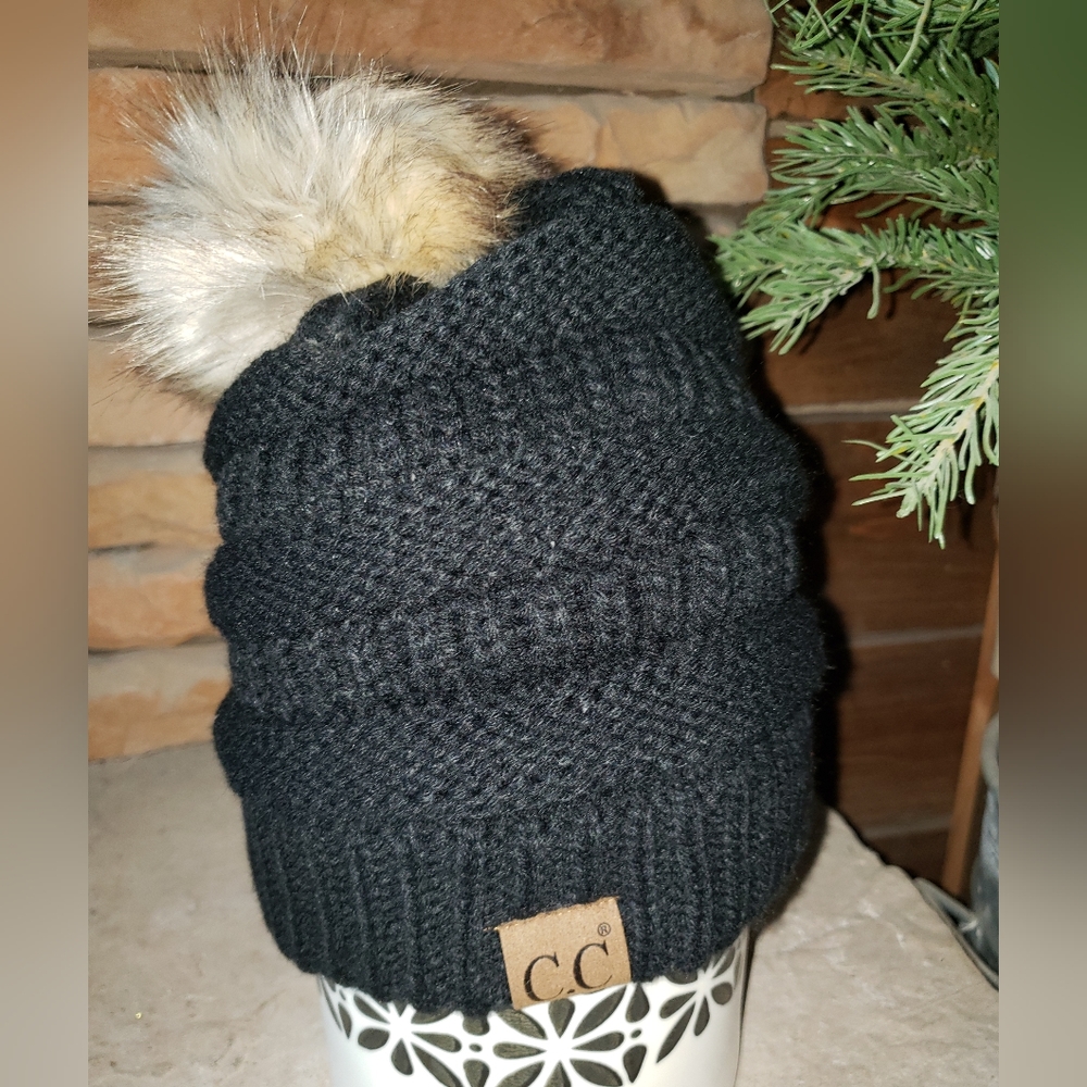Fur Pom Cable Knit Beanie